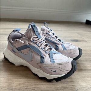 Nike TC 7900